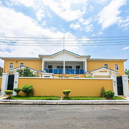 @Home Boutique B&B Hostel And Suite Accra Esterno foto