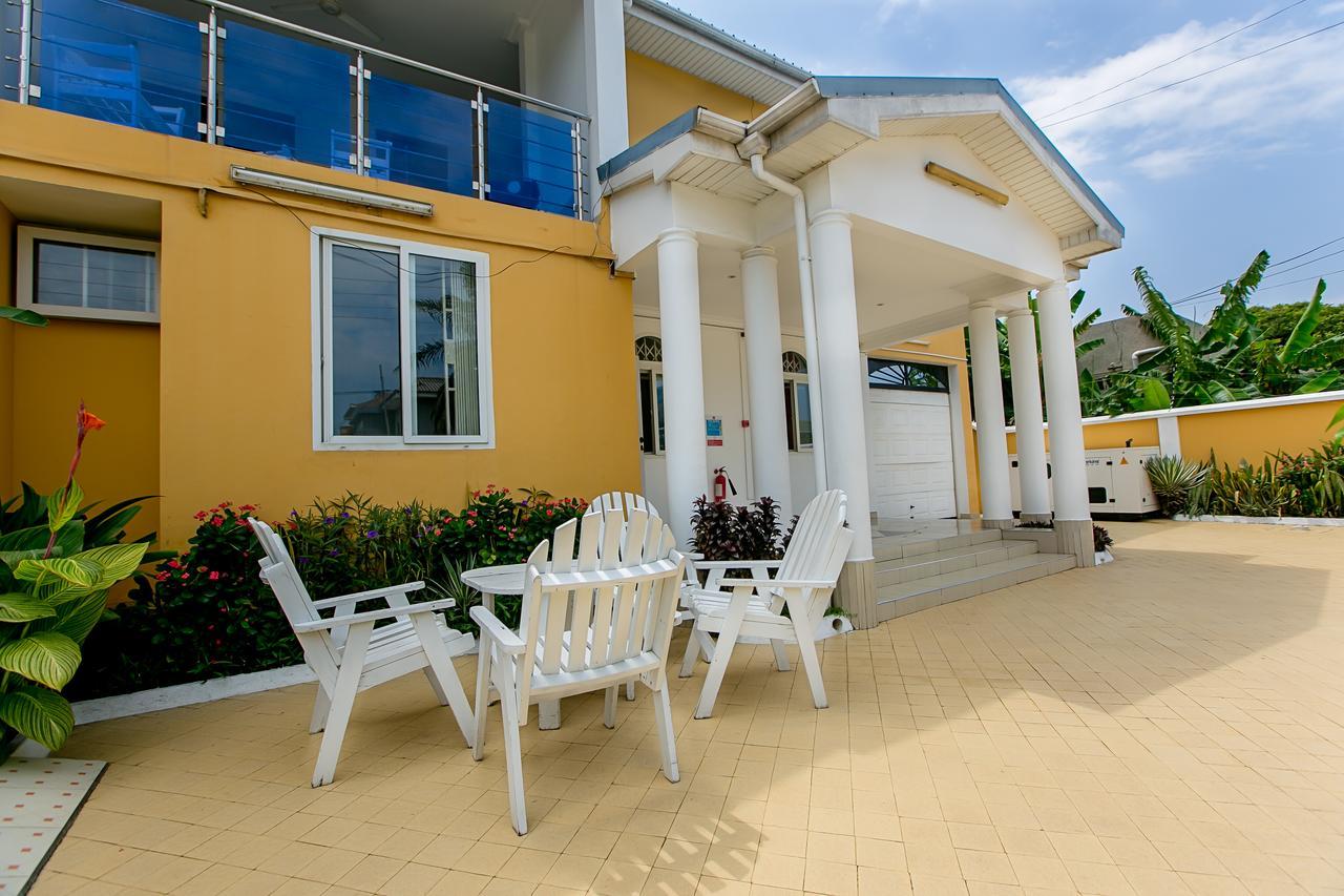 @Home Boutique B&B Hostel And Suite Accra Esterno foto